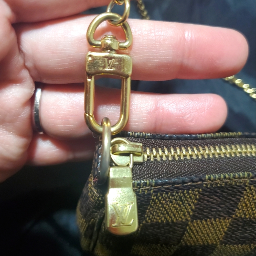 Louis Vuitton mini pochette damier ebene - Picture 15 of 16